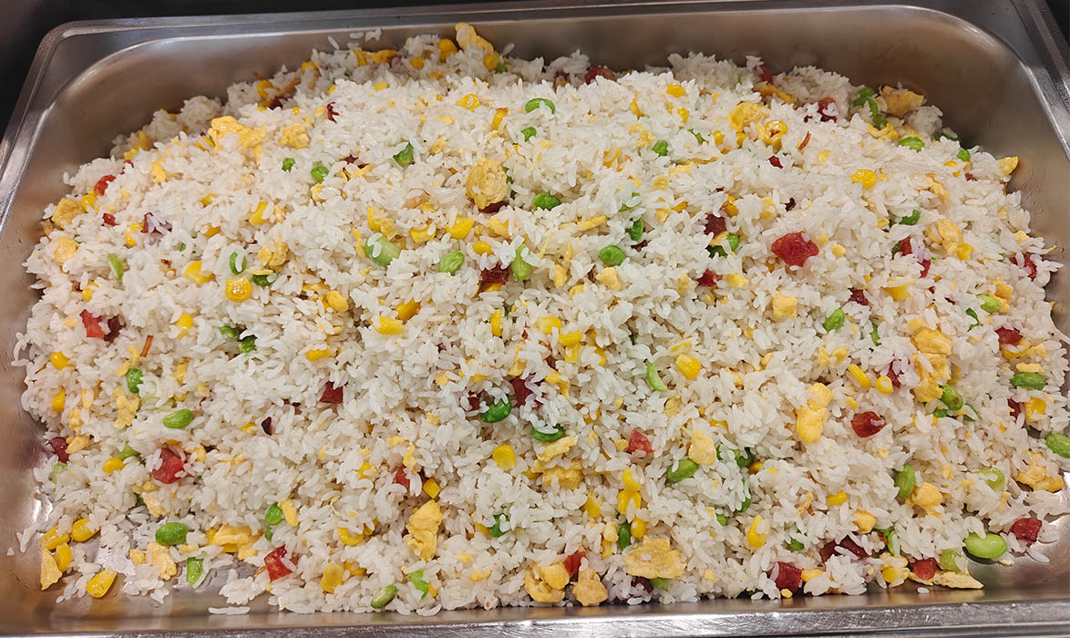 腊肠什锦蛋炒饭